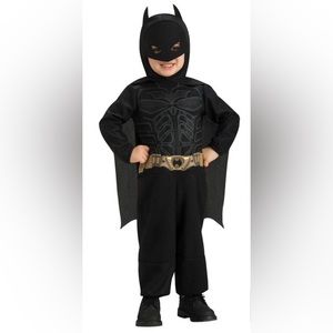 Rubie’s no. 885442 Infant Dark Knight Batman costume USA size 1-2. Lightly used.